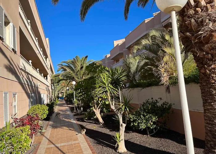 2 Bedroom With A Pool