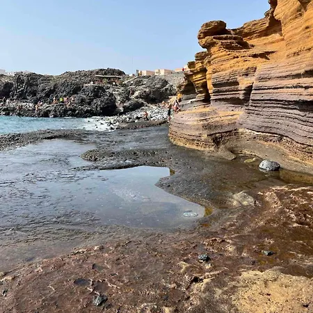 شقة 2 Bedroom With A Pool