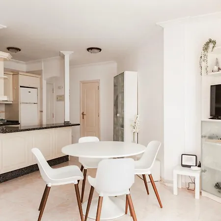 2 Bedroom With A Pool Apartament *