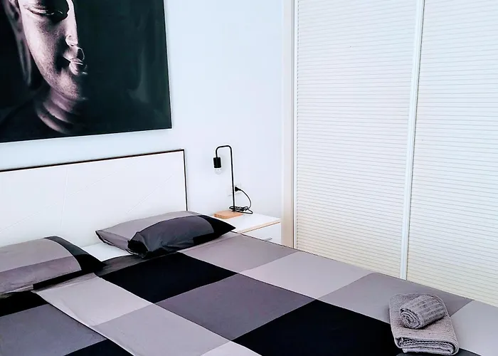 2 Bedroom With A Pool * Арона