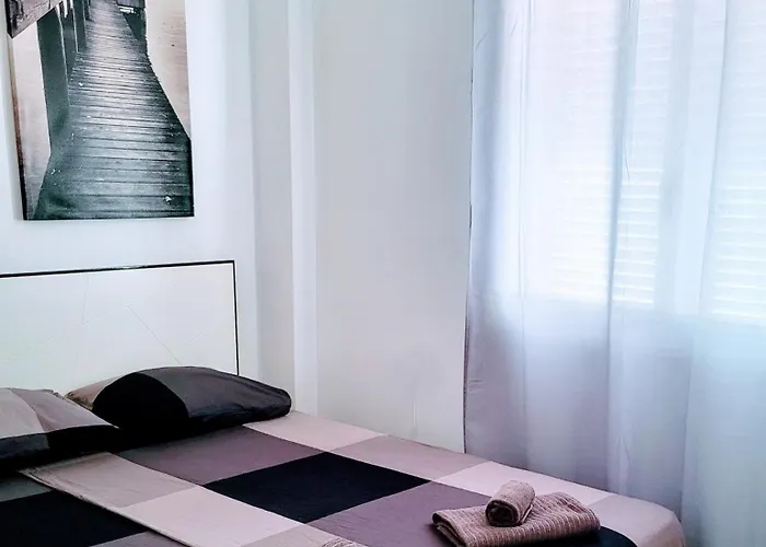 Апартаменты 2 Bedroom With A Pool