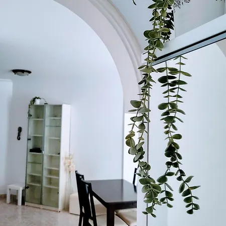 Apartament 2 Bedroom With A Pool *