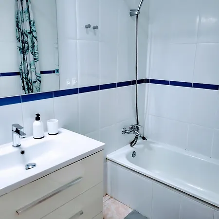 2 Bedroom With A Pool