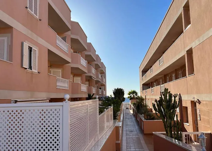 Appartement 2 Bedroom With A Pool *