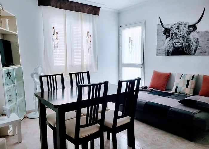 2 Bedroom With A Pool Appartement