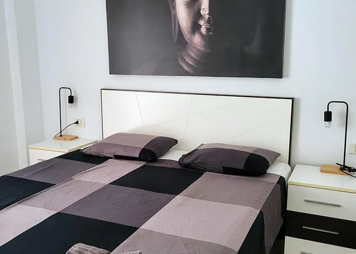 Appartement 2 Bedroom With A Pool